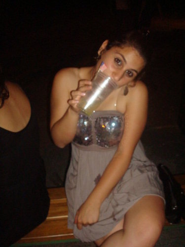 VerdianaCarbone's profile picture. Vivi la vita come viene... Pensa all'oggi, non al passato nè al domani... Sono nata per fortuna di pochi e sfiga di molti...  :P