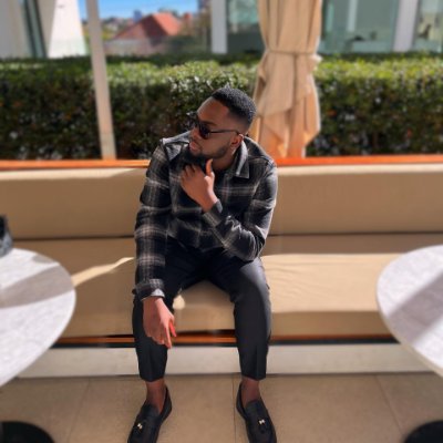◇💊🩺◇ Personal Account◇I'm not my tweets◇Certified Manchester City🩵 fan◇Yashe◇Introvert◇Messi fan🐐