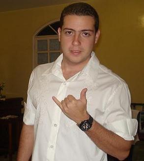 Descubra que é possível Ganhar Dinheiro Com Internet!!  
Me siga que te sigo!!!