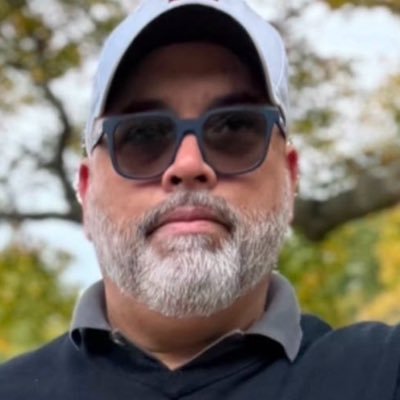 Minha primeira conta foi derrubada. Sigo Todos de Volta.  ♟️🎸 🇺🇸