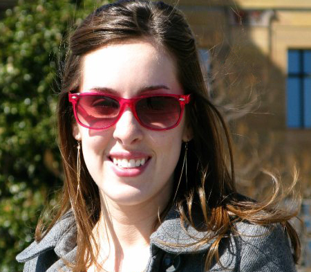 JulianneMags's profile picture. Just trying to let my creativity run free ..