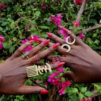 owner @o_kapu_ : we host basket weaving experiences & make designer kiondo bags.