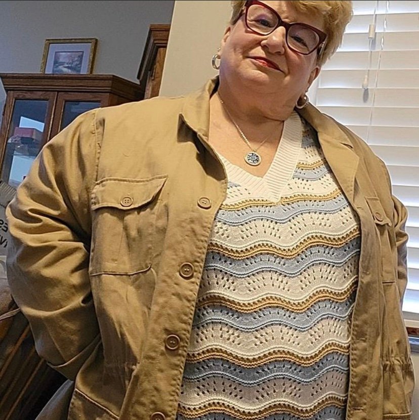 sugar mummy heather helps people Dm