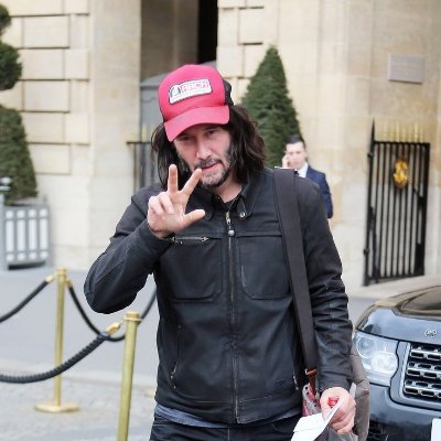 Hollywood actor/public figure newly created chat up account