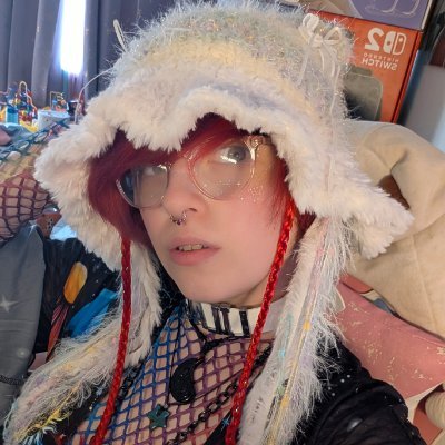 Lilac_Lychee Profile Picture