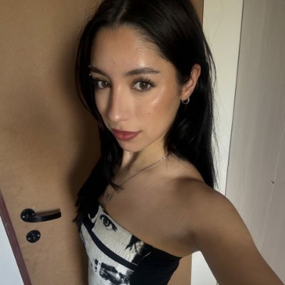 Pretty with playful intent