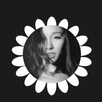 I love Ariana grande I'm from Nigeria 
Kim Petra's notice×1
tyla notice×1 backup @arianaswill