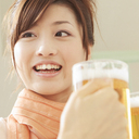 私のモットーは、お客様をスッキリさせ、ポジティブ思考にし、やって良かった“と喜ばせてあげたい一心でやっております 部屋は、毎回レイキヒーリングで浄化してますので安心してお越し下さい パラダイスカフェにて飲み物、又は食事された方は、さらに２００円引きになります