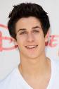 Hi. I love David. I LOVE YOU DAVID HENRIE!!!!!!!