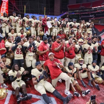 Father , Offensive line coach @ creekside high school Fairburn GA,Wing-T Jedi master 2025 GHSA 4A FOOTBALL STATE CHAMPIONS #TribePride