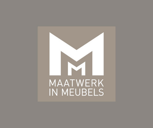 Ontwerp en realisatie van de meest uiteenlopende objecten zoals keukens, wandkasten, massief houten tafels, kleding/boekenkasten, bedrijfsinterieur.