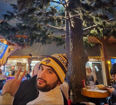 Displaced Vikes fan looking for a new NFL FC - Real Madrid - UFC 🇵🇷