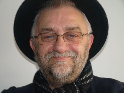 wells_derek's profile picture. MGM Art Department, worked with Elliot Scott, Reg Bream, John Javis and John Barry, was last to be trained by Scotty in Art Department worked on many production