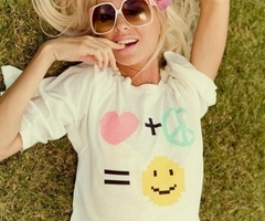 TeenagersLoove's profile picture. ¿Eres adolescente? ¡SÍGUENOS! Lo sentimos, pero 160 caracteres no son suficientes para describir a cuatro princesas.