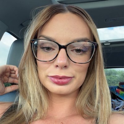 Hello 💕
