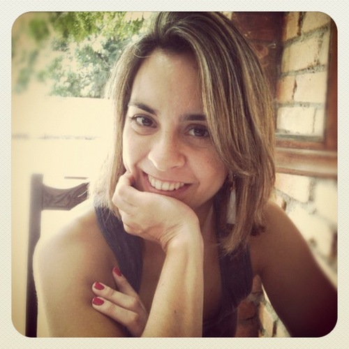 JulieCaldas Profile Picture