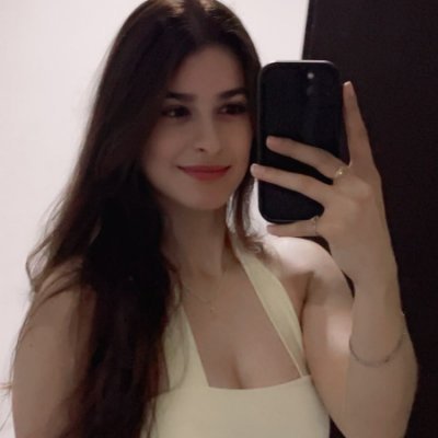 No estoy triste, pero tampoco feliz. Solo estoy.