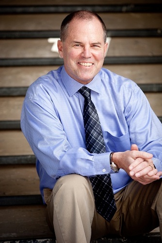 Dan_Farrington's profile picture. Small business owner. Husband to a beautiful wife. Father of six great kids, three son in laws, and one granddaughter! Duck Fan!