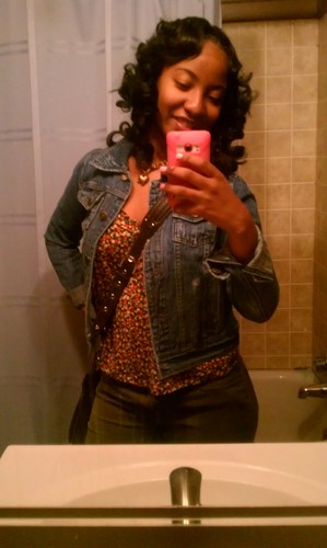 This Bitch Bad looking like a Bag of Money!!