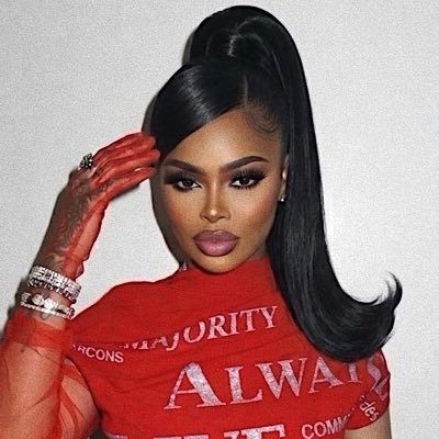 xoxojnova Profile Picture