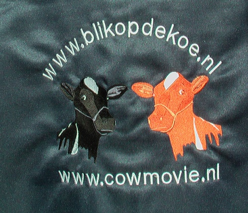 BLIK OP DE KOE voor het maken van koeienvideo s - Videokeuringen - stierenvideo s
Kijk voor voorbeelden op https://t.co/iNAwOte4LS of op YouTube (blikopdekoe)