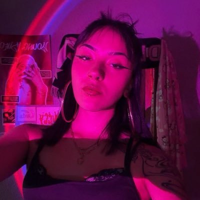 la flakita k te gustaa pussykemanaaaaa