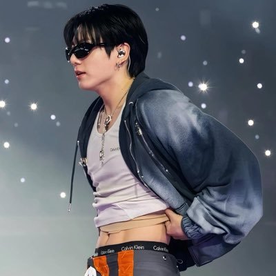 ༺♡ fan account + anime lover♡༻ saw The Weeknd 06/10/25 • saw Jin 07/30/25 • saw Enhypen 08/06/25 • saw BTS 08/05/26 + 08/06/26 • seeing Le Sserafim 10/08/26