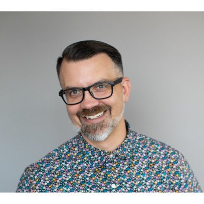 Digital marketing professional focused on honest SEO, PPC, Analytics. #mozcon Speaker. Founder of @BlackTruckMedia & @MiSkiReport.
