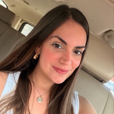 FioYcaza Profile Picture
