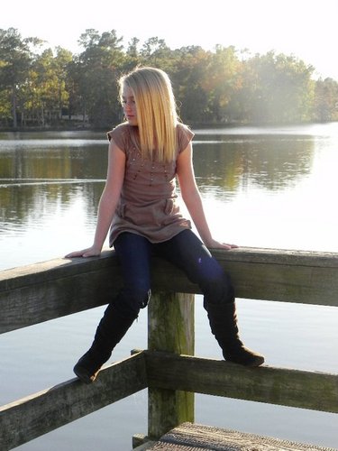 Applebug13's profile picture. :)