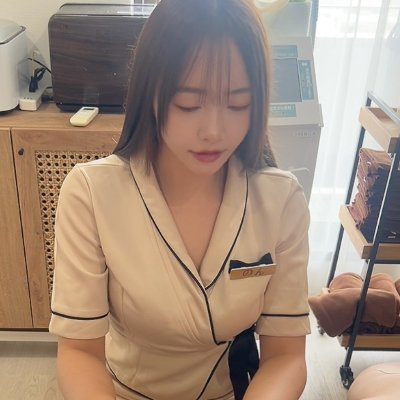 一期一会を大切にしてます🐣
普段は脱毛するひと^ ^