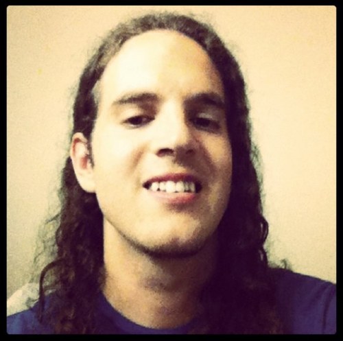 Spanish Software Engineer living in Australia. Musician and science and literature lover. Trying to be vegetarian and ride waves.