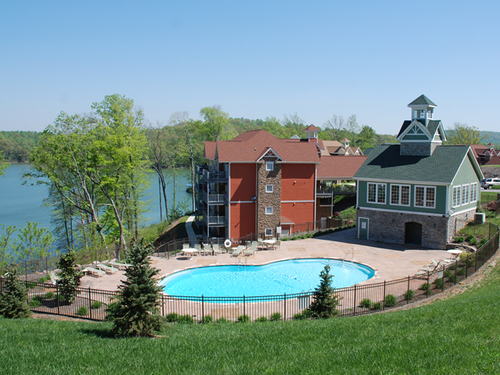 Join us at Yacht Club Condos on Norris Lake for a lifestyle that's relaxing and rewarding!