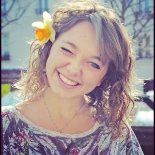 ClaraBonamy's profile picture. 