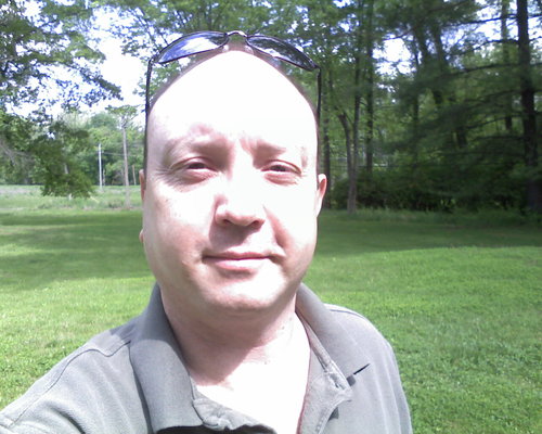 1efusjon's profile picture. 