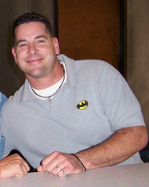 dwainawood's profile picture. Many a small thing has been made large by the right kind of advertising. -Mark Twain