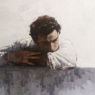 مشغول في ترتيب الذكريات .