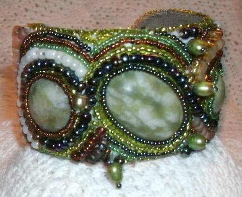 LizTDesigns's profile picture. Artist, designer, crafter and much more...