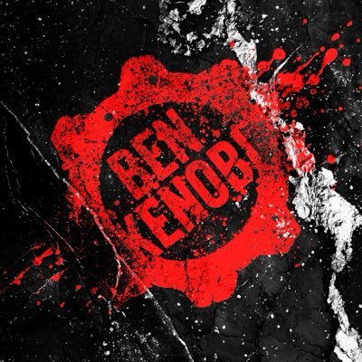 Photography, videography, design. Focus on gaming community and fan art.