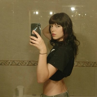 (antes chamabame a minita de Extremoduro ahora teño medo ao éxito)