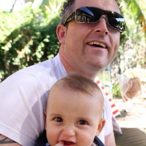 wineulike's profile picture. Passionate about selling and drinking good Vino.....loving my three kids and wife equally!