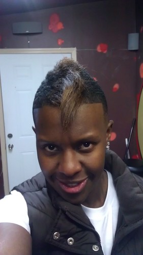 ChoczHour's profile picture. Think i care if u fucc with me??[what!#] No sir thatz a hoe problem!!Da sweetest asshole u'll ever meet. Named fashion Guru by the best!