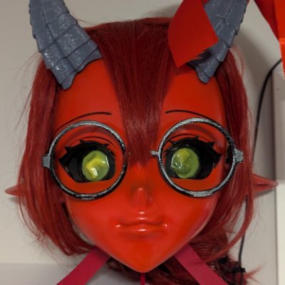 A small 🇳🇴 kigger and Kigurumi mask maker.