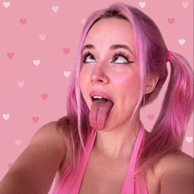 Non-nudes onlyyy
DM me pleaseeee
Fabricsexual
Just a beta sissy who loves non-nudes and pretty girls 💕💕
