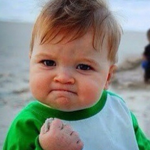 cadgz's profile picture. Sí, soy un niño de teta. Peter Pan tiene complejo de mí