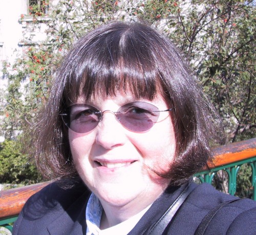 DFleurent's profile picture. Passionnée d'économie, de politique, de finances et d'art.