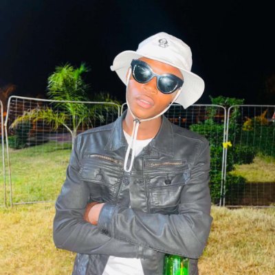 100vids R200
50vidsR100
10filesR100
20filesR200
https://t.co/RBwDNO7exi