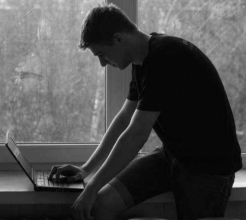 Antonded's profile picture. Strange & lazy geek