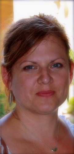 Roomodel's profile picture. I'm Beth Johnson, founder of Roomodel. Roomodel offers the best in remodeling inspiration + practical advice on how to get your renovation projects moving.