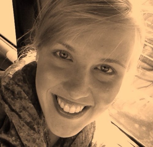 dnclin's profile picture. PR professional. Firmly believe that without music there would be no happiness and that good food is always important.